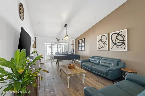837 Poinsetta Drive Indian Harbour Beach FL 32937