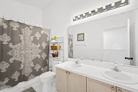 837 Poinsetta Drive Indian Harbour Beach FL 32937