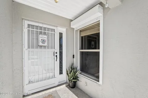 837 Poinsetta Drive Indian Harbour Beach FL 32937