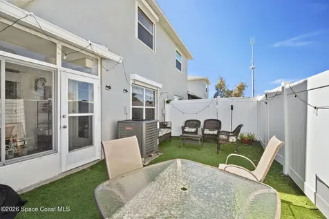 837 Poinsetta Drive Indian Harbour Beach FL 32937