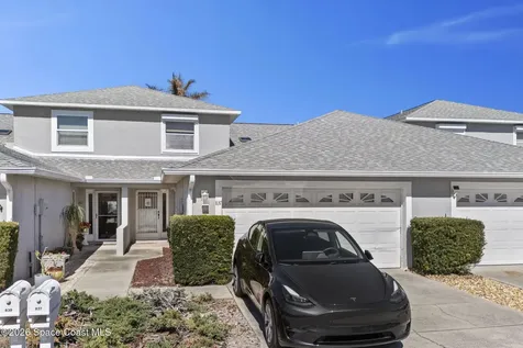 837 Poinsetta Drive Indian Harbour Beach FL 32937