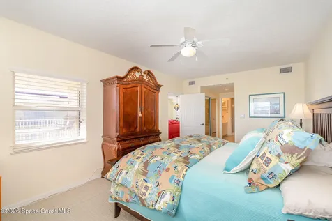 8961 Lake Drive Cape Canaveral FL 32920