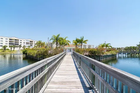 8961 Lake Drive Cape Canaveral FL 32920
