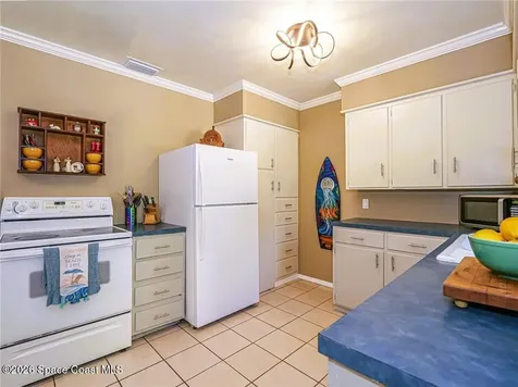 2049 50th Avenue Vero Beach FL 32966