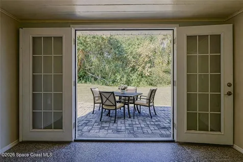 2049 50th Avenue Vero Beach FL 32966