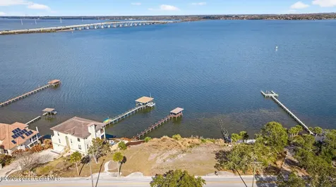 2514 N Indian River Drive Cocoa FL 32922
