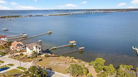2514 N Indian River Drive Cocoa FL 32922