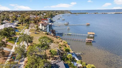 2514 N Indian River Drive Cocoa FL 32922