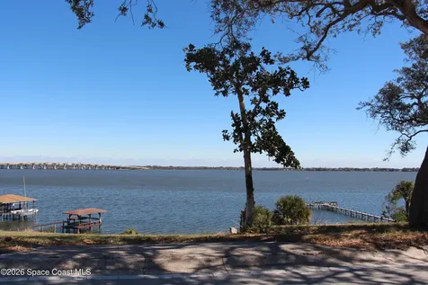 2514 N Indian River Drive Cocoa FL 32922