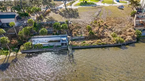 2514 N Indian River Drive Cocoa FL 32922