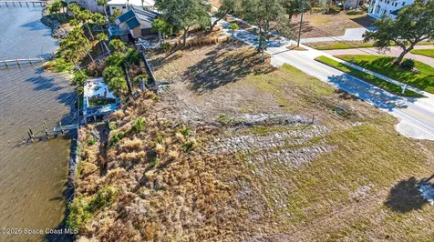 2514 N Indian River Drive Cocoa FL 32922