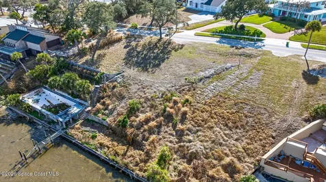 2514 N Indian River Drive Cocoa FL 32922