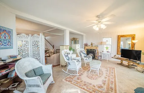 527 Indian River Avenue Titusville FL 32796