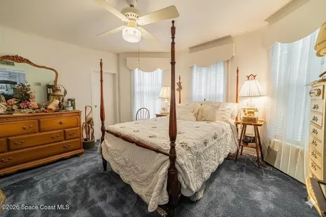 527 Indian River Avenue Titusville FL 32796