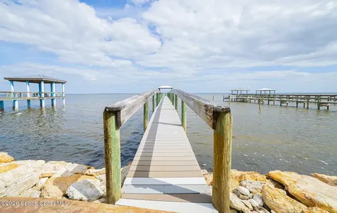 527 Indian River Avenue Titusville FL 32796