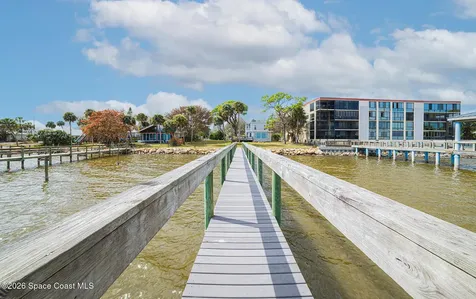 527 Indian River Avenue Titusville FL 32796