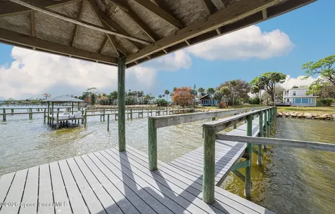 527 Indian River Avenue Titusville FL 32796