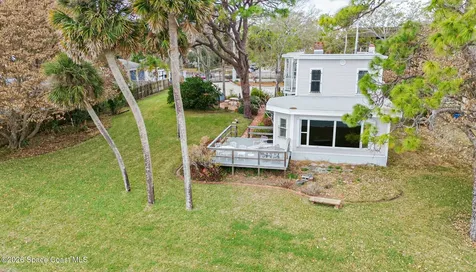 527 Indian River Avenue Titusville FL 32796