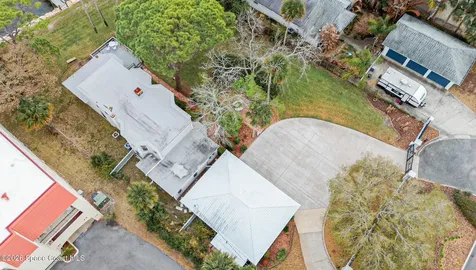 527 Indian River Avenue Titusville FL 32796