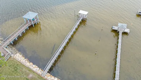 527 Indian River Avenue Titusville FL 32796