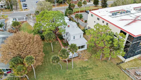 527 Indian River Avenue Titusville FL 32796