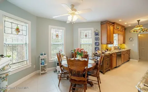527 Indian River Avenue Titusville FL 32796