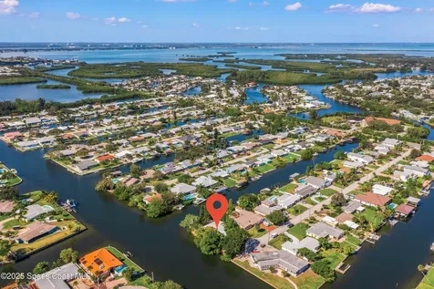 124 Aucila Road Cocoa Beach FL 32931