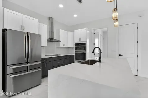 1486 Hayworth Circle NW Palm Bay FL 32907