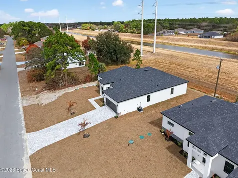 1486 Hayworth Circle NW Palm Bay FL 32907