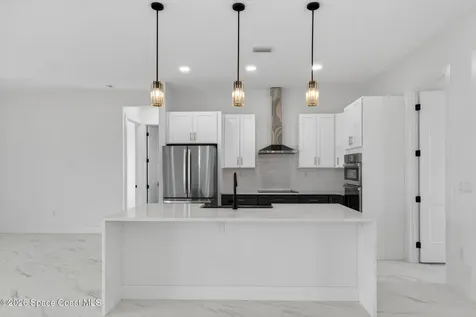 1486 Hayworth Circle NW Palm Bay FL 32907