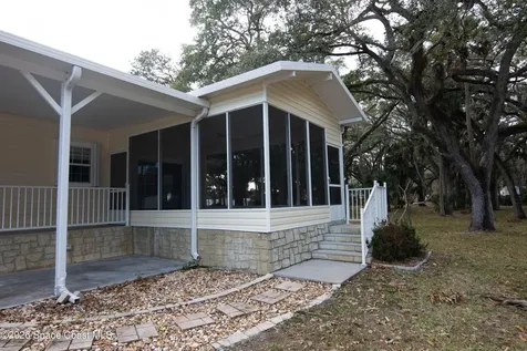 1111 Scobey Court NE Palm Bay FL 32907