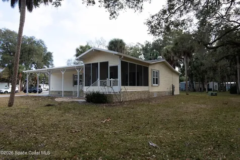 1111 Scobey Court NE Palm Bay FL 32907