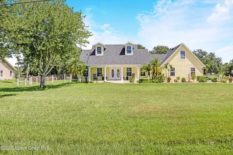 4985 Hamlin Circle Mims FL 32754