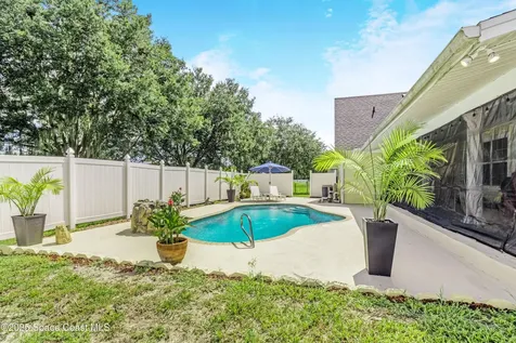 4985 Hamlin Circle Mims FL 32754