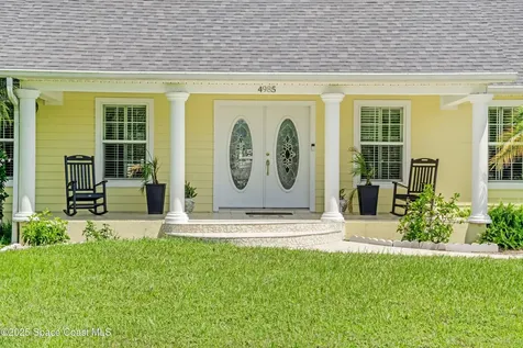 4985 Hamlin Circle Mims FL 32754