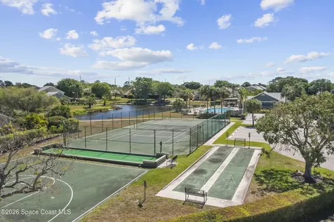 1431 SE Ashville Court Port St. Lucie FL 34952
