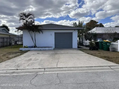 135 S Kenneth Court Merritt Island FL 32952