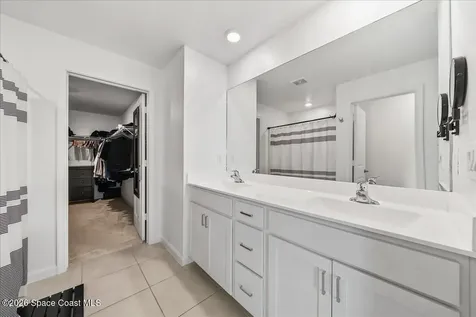 1950 Diablo Circle SW Palm Bay FL 32908