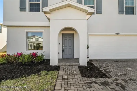 1950 Diablo Circle SW Palm Bay FL 32908