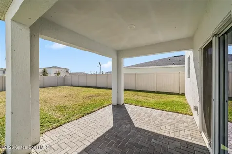 1950 Diablo Circle SW Palm Bay FL 32908