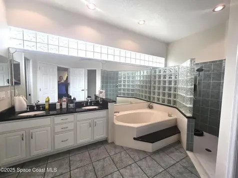 382 Carmel Drive Melbourne FL 32940