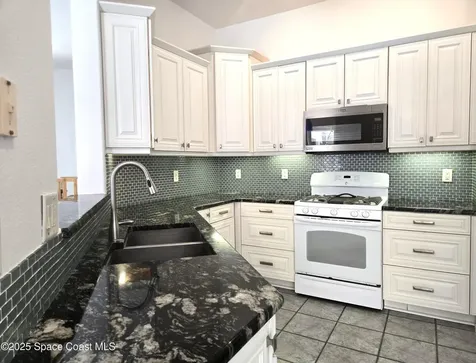 382 Carmel Drive Melbourne FL 32940