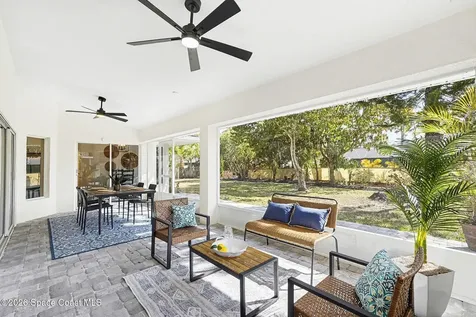 560 Fiedler Street NE Palm Bay FL 32907