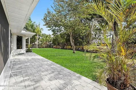 560 Fiedler Street NE Palm Bay FL 32907
