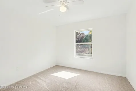 560 Fiedler Street NE Palm Bay FL 32907