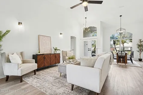560 Fiedler Street NE Palm Bay FL 32907