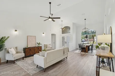 560 Fiedler Street NE Palm Bay FL 32907