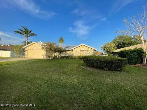 309 Bardmoor Lane Melbourne FL 32940