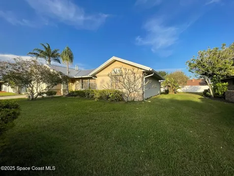 309 Bardmoor Lane Melbourne FL 32940