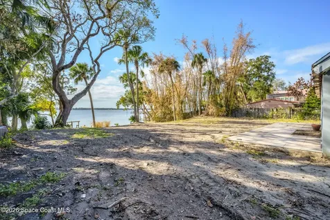 535 Robinhood Drive Merritt Island FL 32953